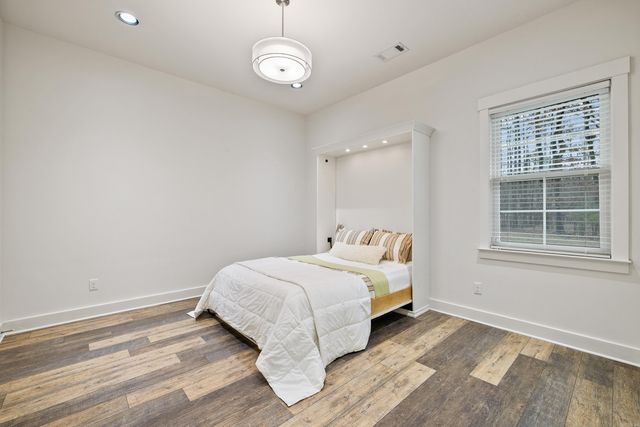 451 Forest Pond Lane, Benton, AR 72019