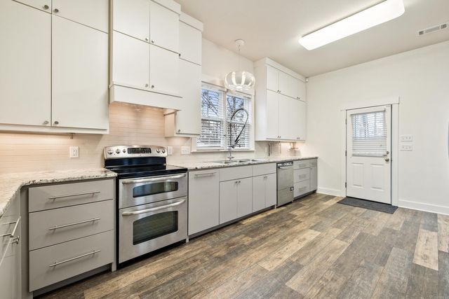 451 Forest Pond Lane, Benton, AR 72019