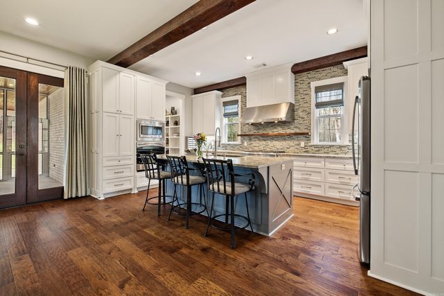 451 Forest Pond Lane, Benton, AR 72019