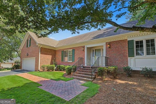 1883 Bedfordshire Court, Decatur, GA 30033
