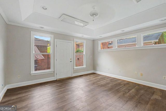 1883 Bedfordshire Court, Decatur, GA 30033