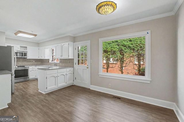 1883 Bedfordshire Court, Decatur, GA 30033