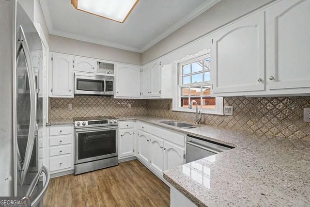 1883 Bedfordshire Court, Decatur, GA 30033