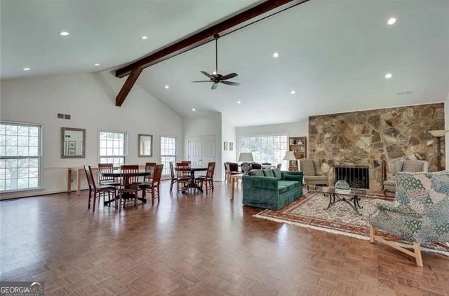1883 Bedfordshire Court, Decatur, GA 30033