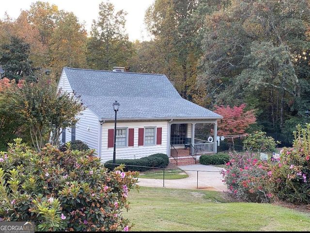 1883 Bedfordshire Court, Decatur, GA 30033