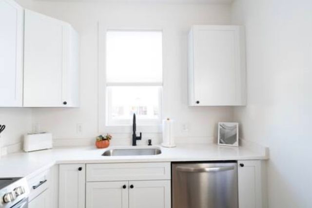 8 Enon St 103, Beverly, MA 01915