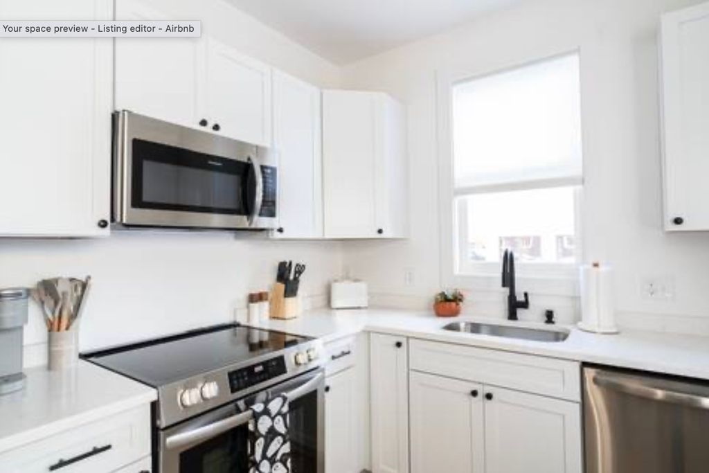 8 Enon St 103, Beverly, MA 01915