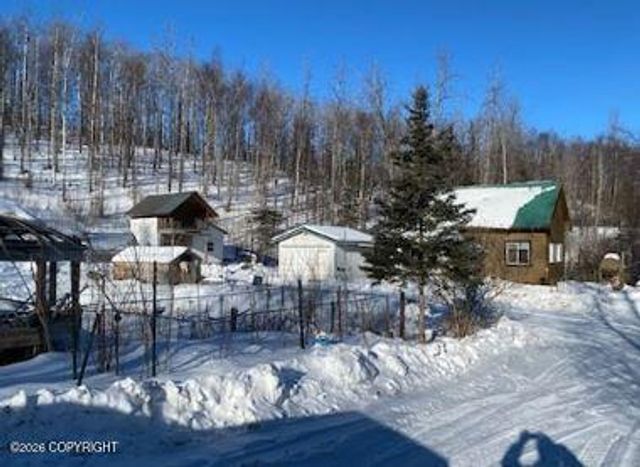 13901 E Mike's Lane, Palmer, AK 99645