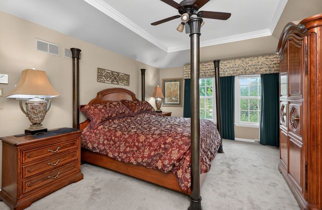 26W248 Tuckaway Court, Winfield, IL 60190