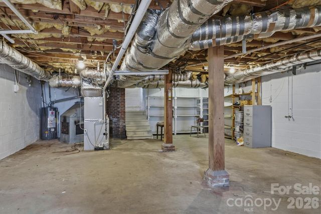 402 Pennton Avenue SW, Lenoir, NC 28645