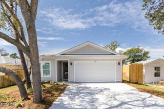 607 Sea Breeze Drive, Panama City Beach, FL 32413