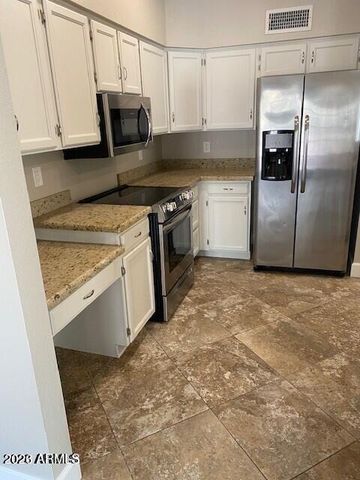 12620 S TONTO Court, Phoenix, AZ 85044
