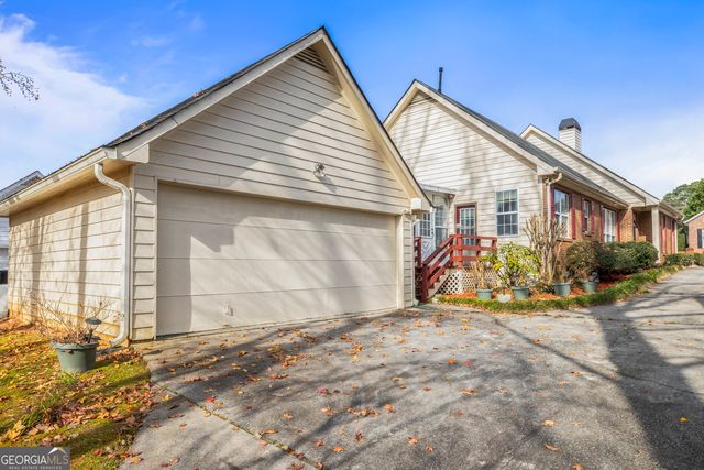 165 Woodgate Drive, Fayetteville, GA 30214