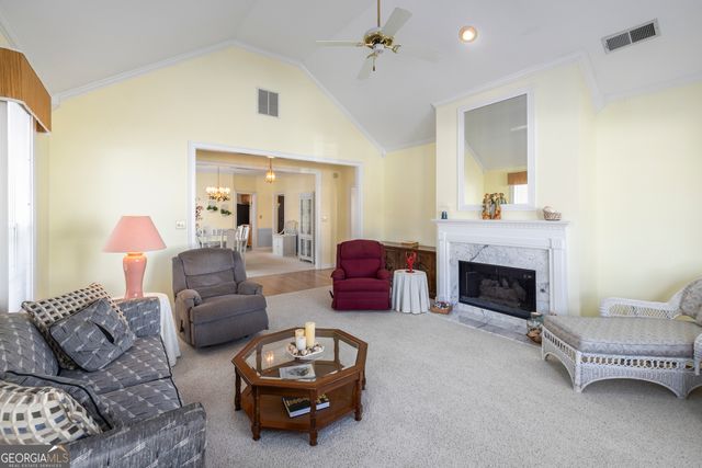 165 Woodgate Drive, Fayetteville, GA 30214