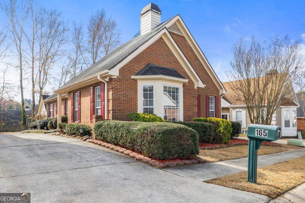 165 Woodgate Drive, Fayetteville, GA 30214
