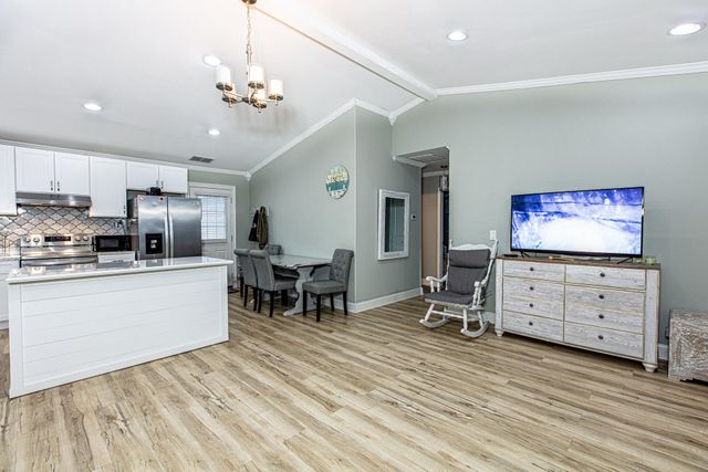 1013 Gloria Avenue, Fort Walton Beach, FL 32547