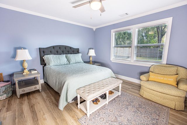 1013 Gloria Avenue, Fort Walton Beach, FL 32547