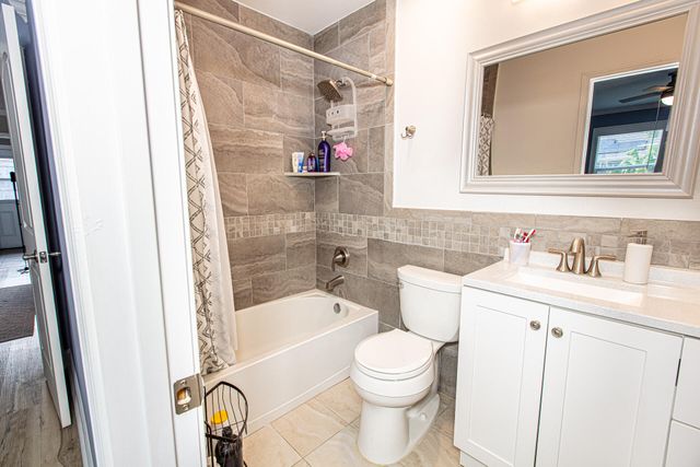 1013 Gloria Avenue, Fort Walton Beach, FL 32547