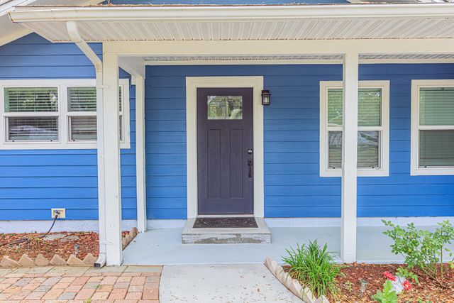 1013 Gloria Avenue, Fort Walton Beach, FL 32547
