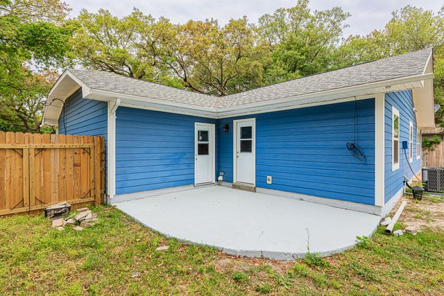 1013 Gloria Avenue, Fort Walton Beach, FL 32547