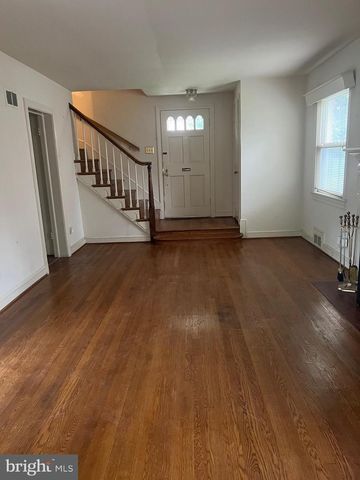 3182 WESTOVER DR SE, Washington, DC 20020