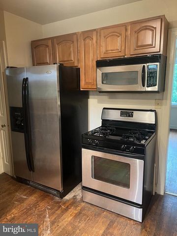 3182 WESTOVER DR SE, Washington, DC 20020