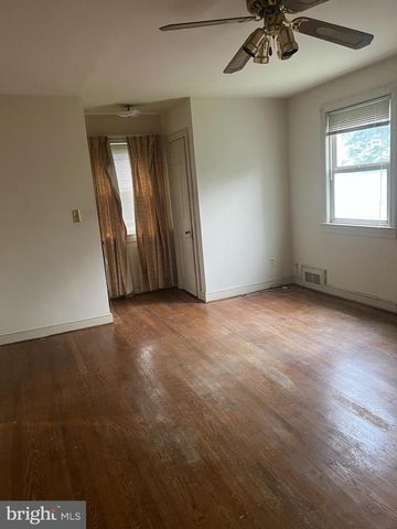 3182 WESTOVER DR SE, Washington, DC 20020