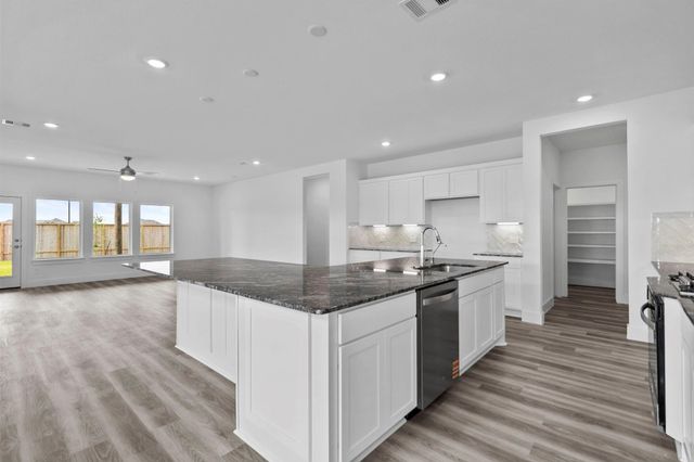 15103 Cibolo Lane, Baytown, TX 77523