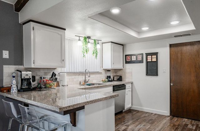 16026 Karen Road, Madera, CA 93636