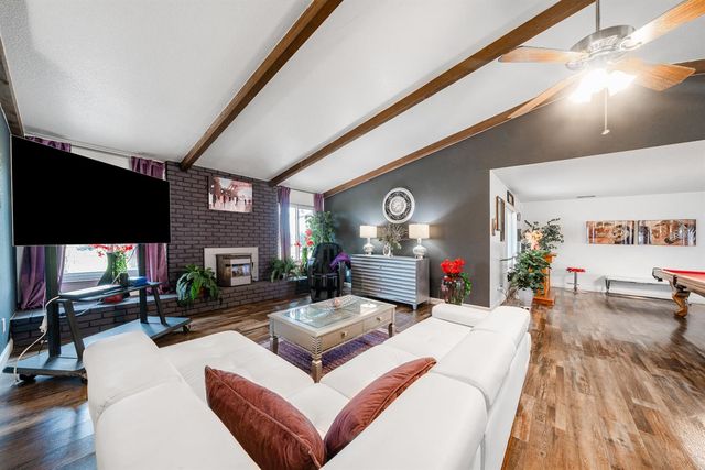 16026 Karen Road, Madera, CA 93636