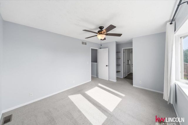 1720 SW 33 Street, Lincoln, NE 68522
