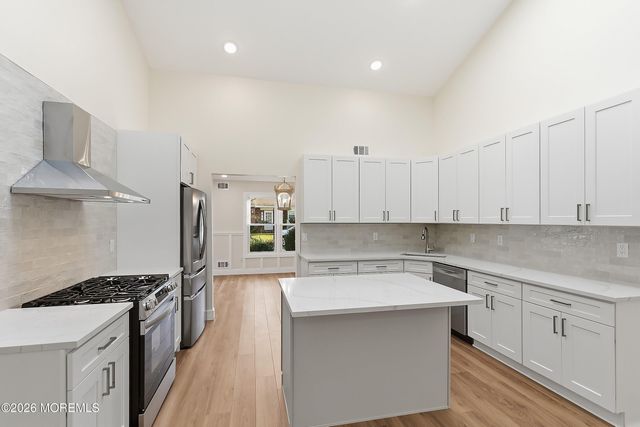 294 Marni Lane, Lakewood, NJ 08701