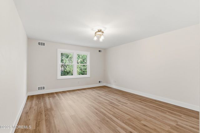 294 Marni Lane, Lakewood, NJ 08701