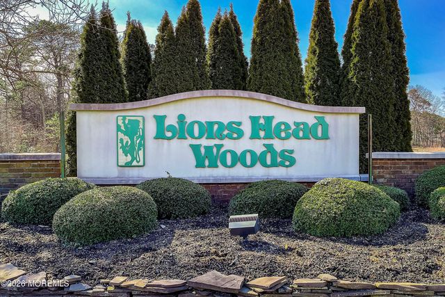 294 Marni Lane, Lakewood, NJ 08701