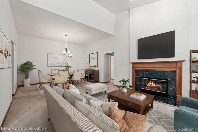 42738 Matthew Drive 47, Sterling Heights, MI 48313