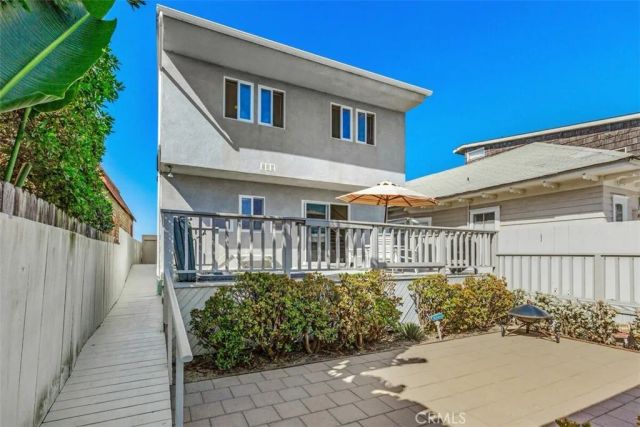 16701 S Pacific Avenue, Sunset Beach, CA 90742