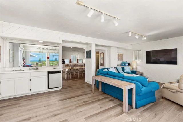 16701 S Pacific Avenue, Sunset Beach, CA 90742