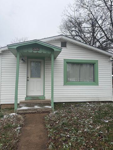 225 Morgan Avenue, Aurora, MO 65605