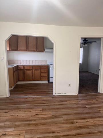 225 Morgan Avenue, Aurora, MO 65605