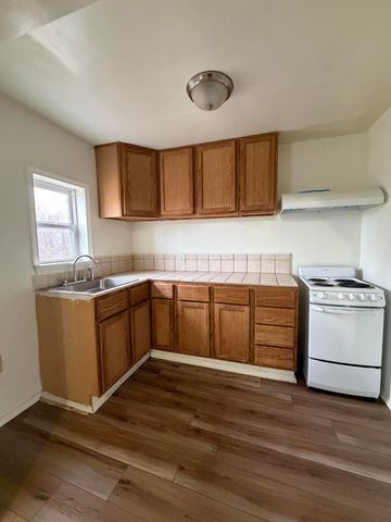 225 Morgan Avenue, Aurora, MO 65605