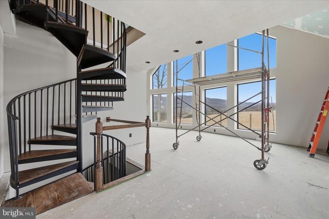 12 BLUEBELL WAY, Inwood, WV 25428