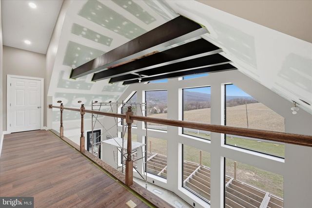 12 BLUEBELL WAY, Inwood, WV 25428