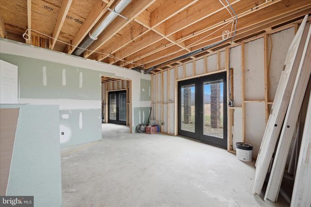 12 BLUEBELL WAY, Inwood, WV 25428