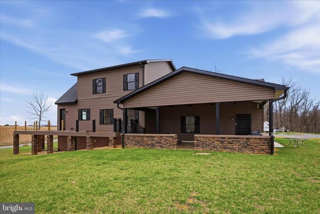 12 BLUEBELL WAY, Inwood, WV 25428