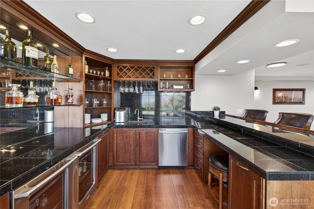 1614 W 51st Avenue, Kennewick, WA 99338