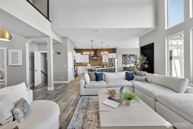 1614 W 51st Avenue, Kennewick, WA 99338