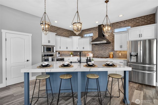 1614 W 51st Avenue, Kennewick, WA 99338