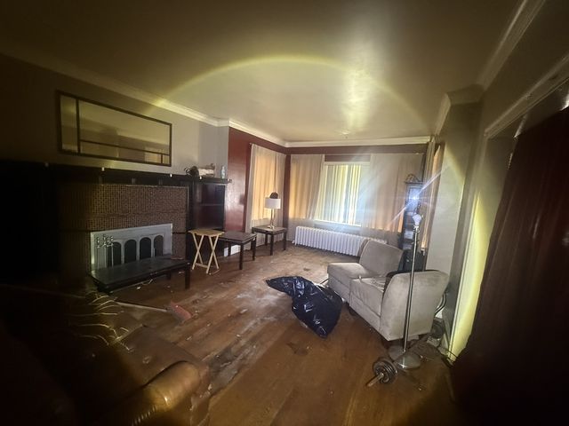 7337 S Indiana Avenue, Chicago, IL 60619