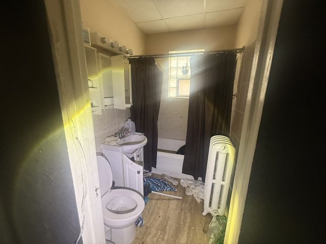 7337 S Indiana Avenue, Chicago, IL 60619