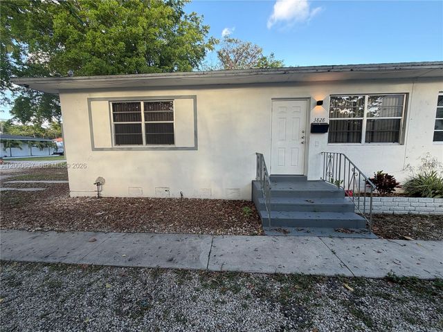 3828 SW 29th St 3828, Miami, FL 33134
